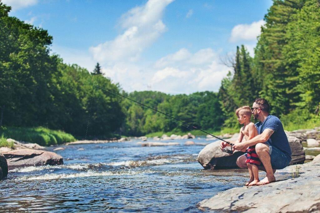Hot-Tub 6 Seater, Fire-Pit, Master King Bed, Wineries, Pickleball, Resort Amenities Елиджей Екстериор снимка